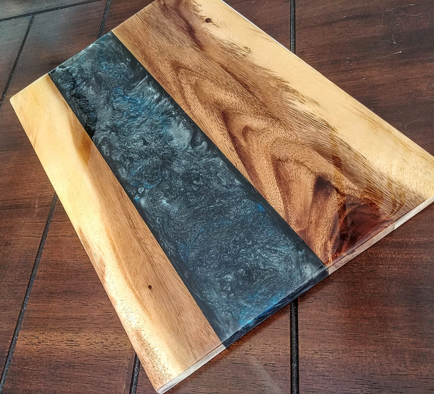 Custom Epoxy Charcuterie Board with Resin Strip