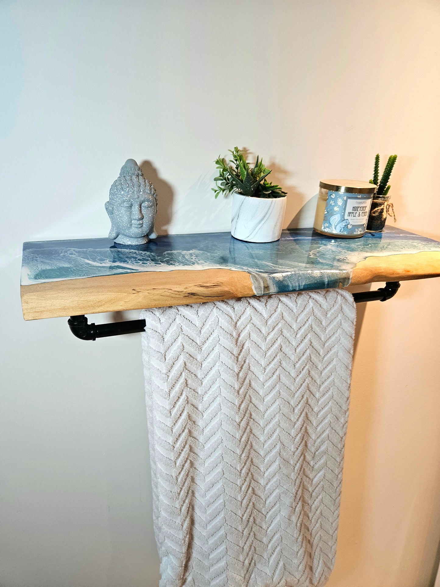 Ocean Resin Wooden Shelf with Iron Towel Rack Holder