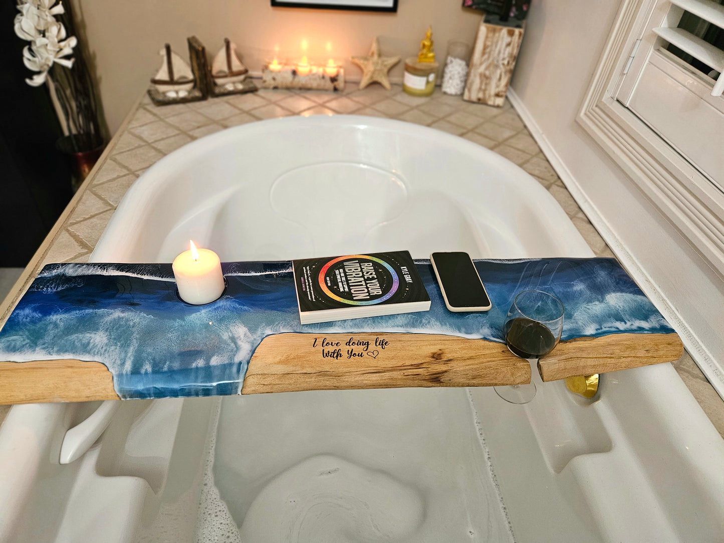 Glow in the dark Bath Caddy, Bathtub Tray, Beach Resin, Ocean, Wood Bath Board, Gift for mum, Bathroom Decor, Live Edge resin, Bathroom art